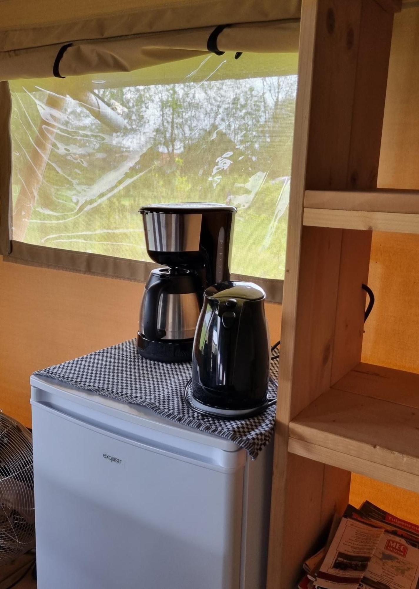 Boerderijcamping De Hinde Dronten Chambre photo
